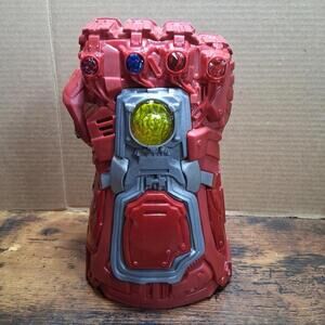 Iron Man Red Infinity Gauntlet Light Up Sound Stone Avengers Endgame Hasbro 2018